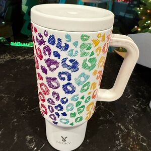 Colorful Leopard Print Travel Mug